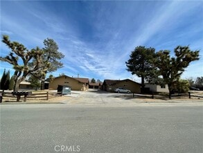 Building Photo - 7467 Bannock Trail