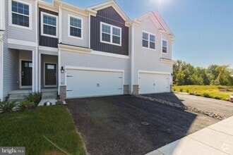 Building Photo - 76 Fonthill Ct