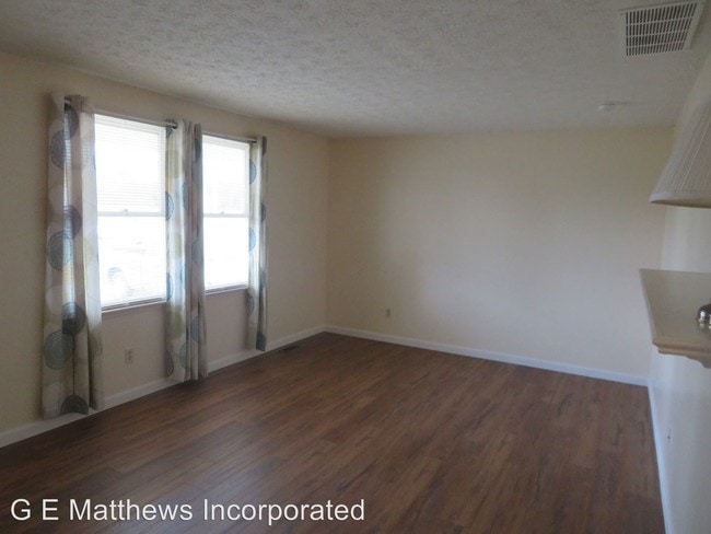 Building Photo - 3 br, 1 bath House - 21516 Courthouse Road