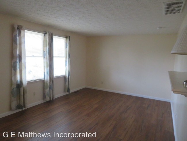 Foto del edificio - 3 br, 1 bath House - 21516 Courthouse Road