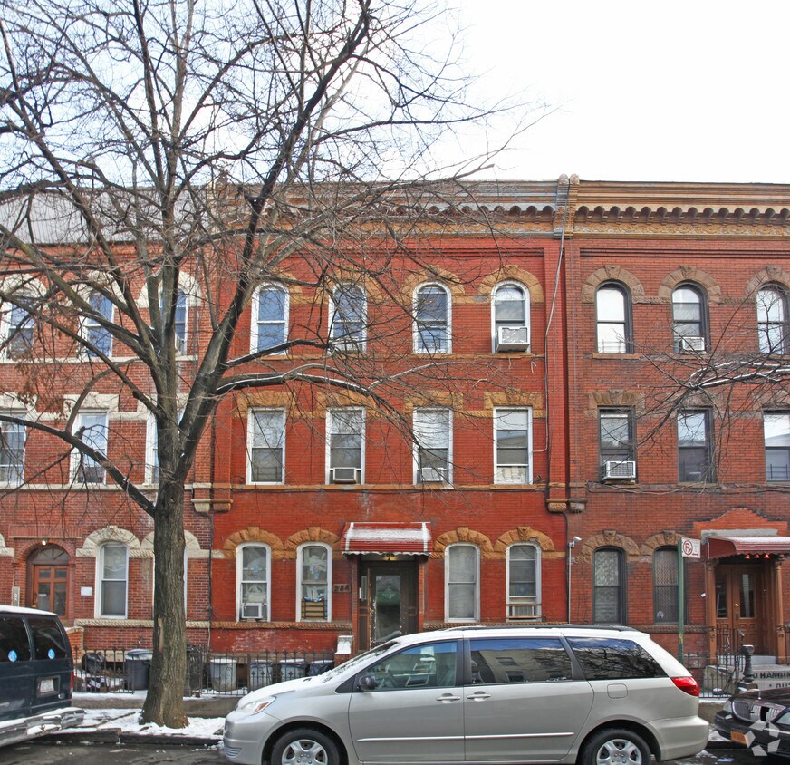 Building Photo - 288 Himrod St