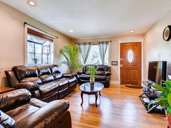 Foto del edificio - 1356 S Patton Ct