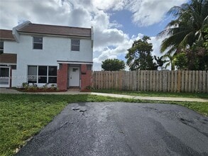 Building Photo - 1358 Silverado