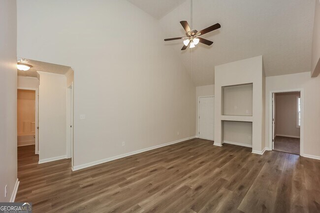 Foto del edificio - 1540 Greenwillow Dr