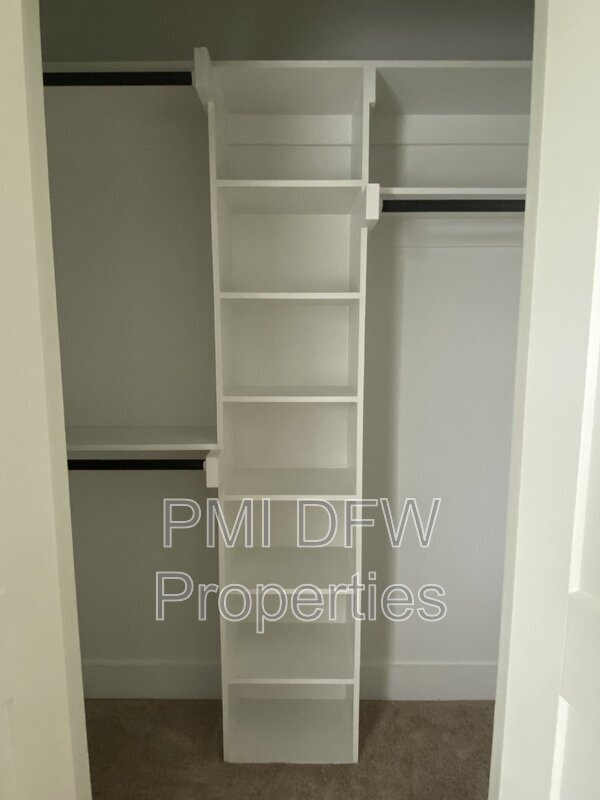 Foto del edificio - 204 Stone Cir