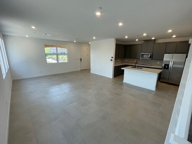 Foto del edificio - 808 Royal Beekman St