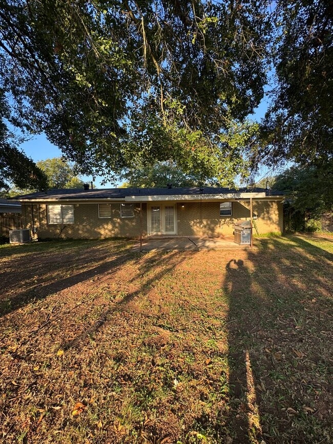 Building Photo - Rental Property in Bossier City