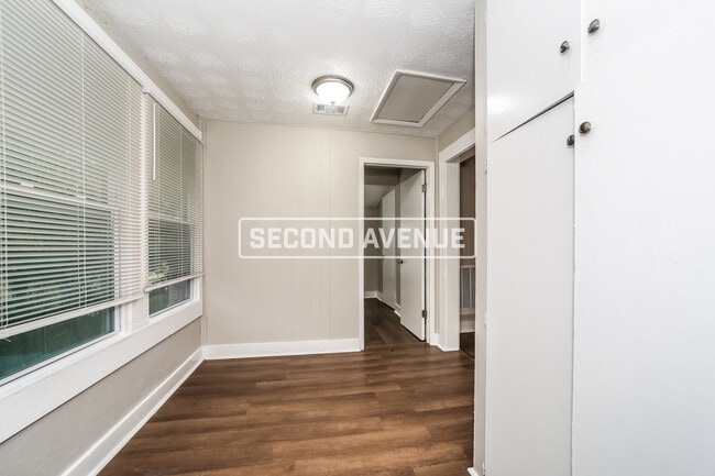 Foto del edificio - 7119 Edge ST