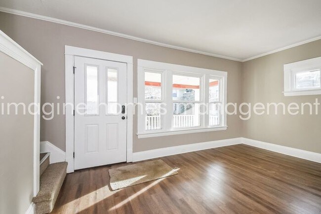 Foto del edificio - 1568 Olivewood Ave