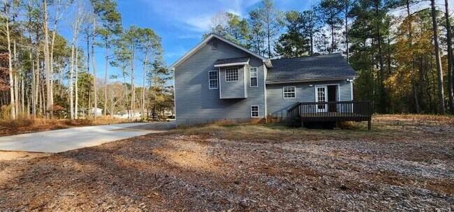 Building Photo - 4872 Lewis Rd
