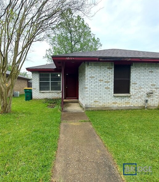 Primary Photo - 1611 Hazelwood St