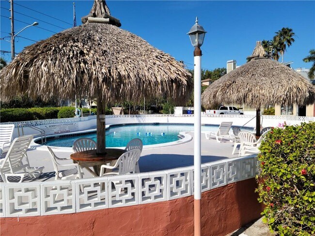 Foto del edificio - 8565 W Gulf Blvd