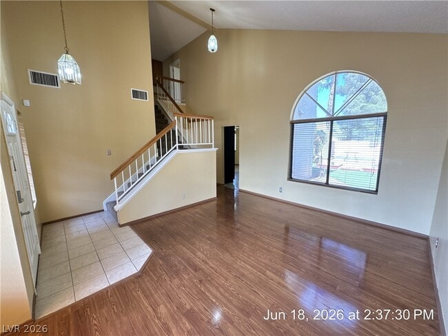 Building Photo - 8240 Marcasel Dr