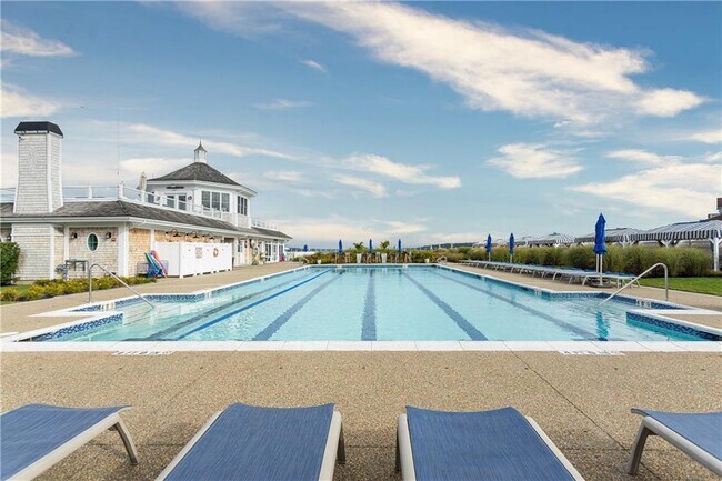 Foto del edificio - 44 Wimbledon Cir