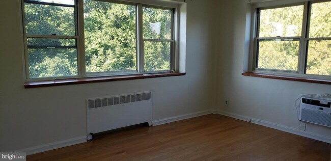 Foto del edificio - 40 Old Lancaster Rd