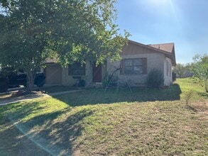 Building Photo - 1906 Sunnyside Rd