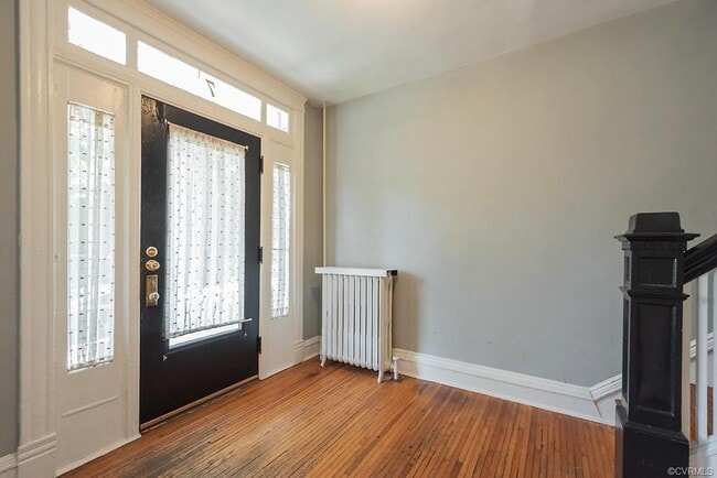 Photo - 7 N Allen Ave House