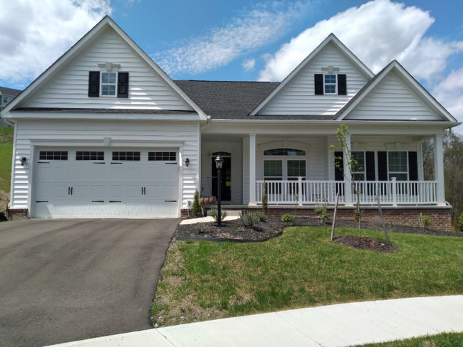 Building Photo - 124 Pinevalley Dr