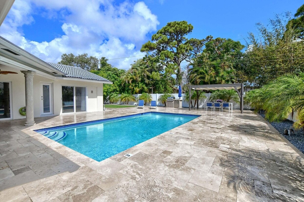 1029 W Palmetto Park Rd, Boca Raton, FL 33486 House for Rent in Boca