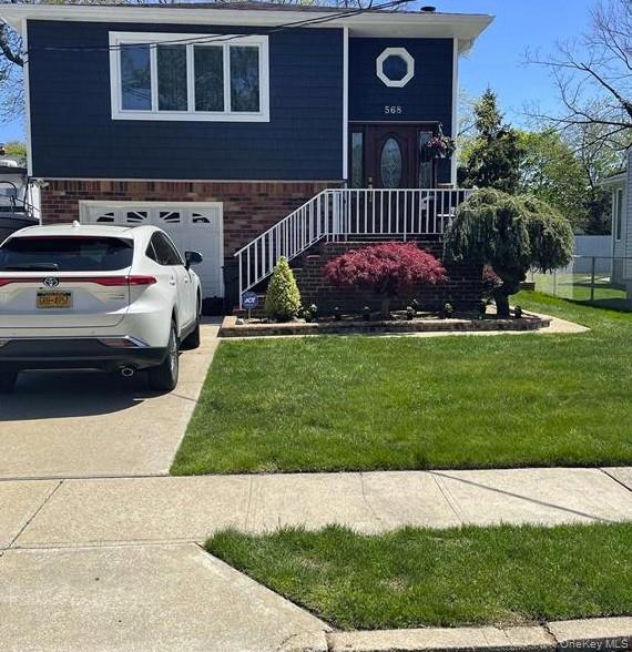 Foto principal - 568 S 15th St