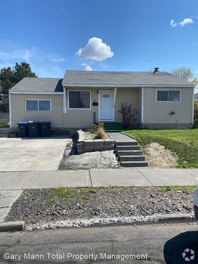 Houses under 1,500 in Moses Lake WA 2 Homes