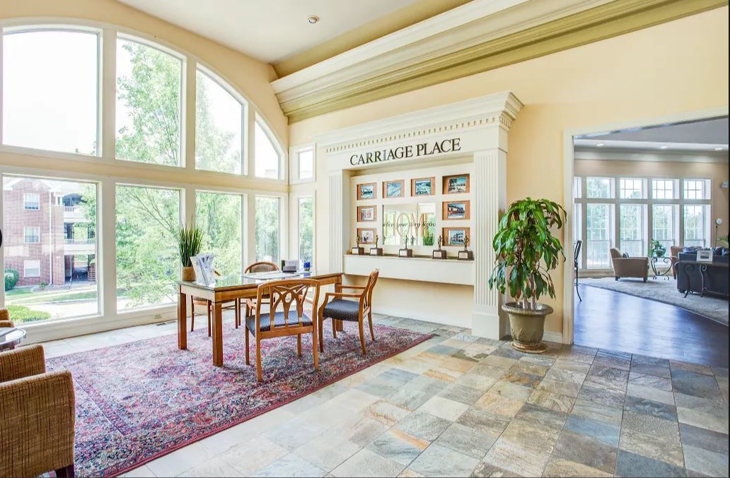 Carriage Place at Lake Chesterfield Apartments Grover, MO