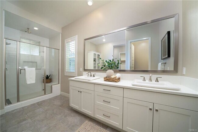 Foto del edificio - 109 Pitch