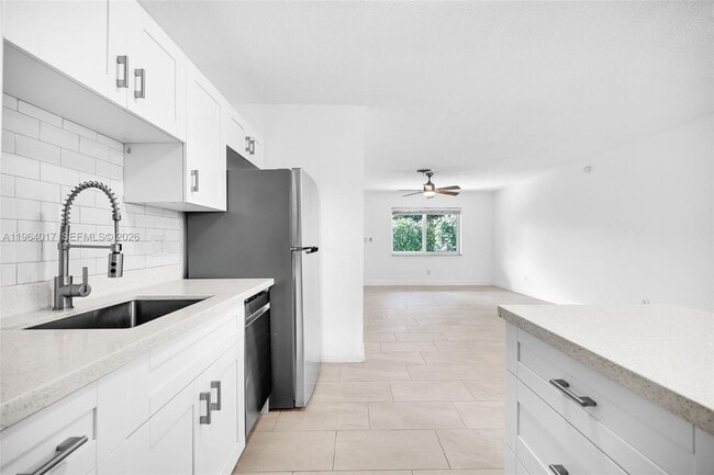 Foto del edificio - 1400 NW 2nd Ave