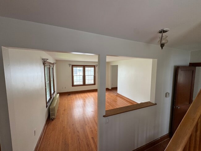 Living room - 16 Durant Ter