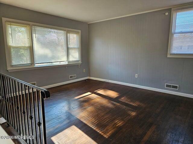 Building Photo - 23 Almond Dr