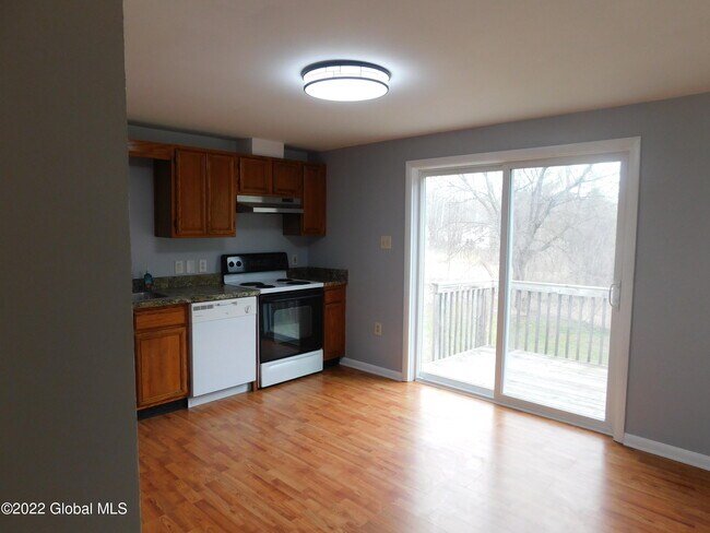 Foto del edificio - 106 Dunsbach Rd