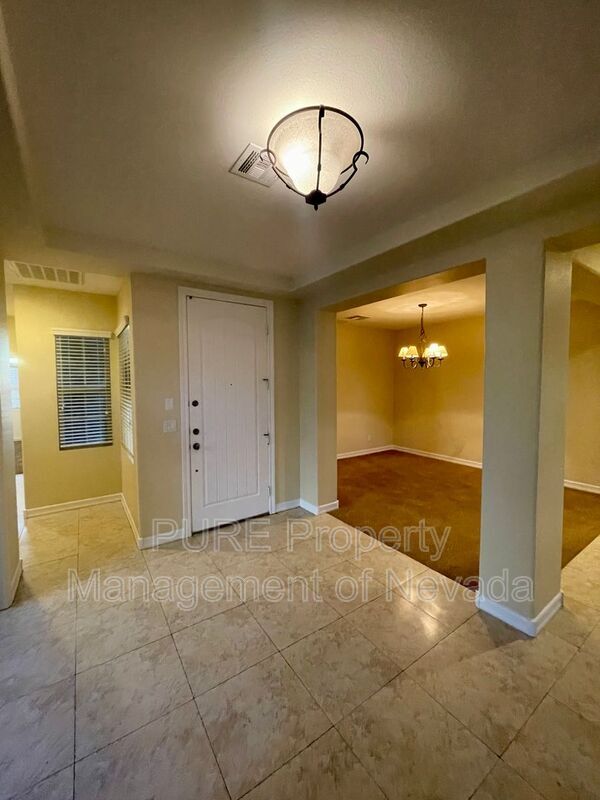 Foto del edificio - 10029 S Desert Porch Rd