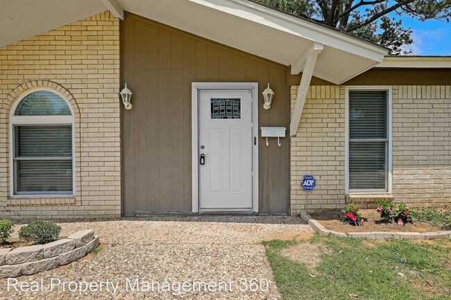 Building Photo - 3 br, 2 bath House - 2919 David Ln