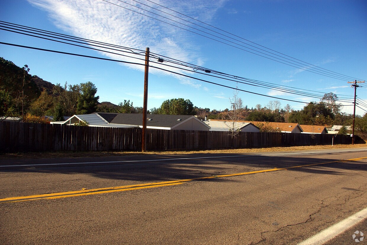 Foto principal - 3505 Alpine Blvd