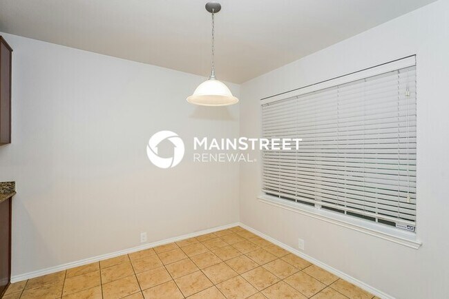 Foto del edificio - 4 Bedroom Pet-Friendly Home in FORT WORTH, TX with Main Street Renewal