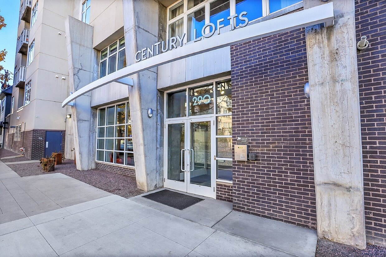 $2,350 - Urban 2 bed 2 bath Condo in Golde... - $2,350 - Urban 2 bed 2 bath Condo in Golde...