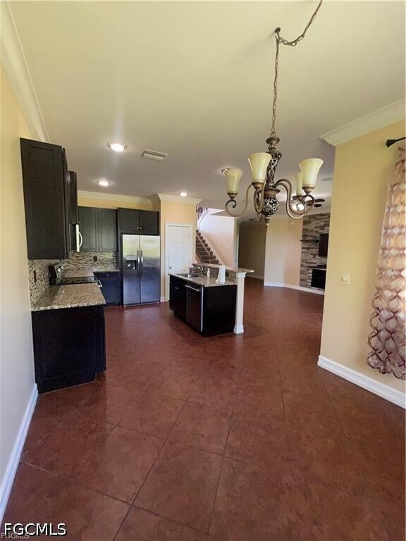Foto del edificio - 2427 Ashbury Cir