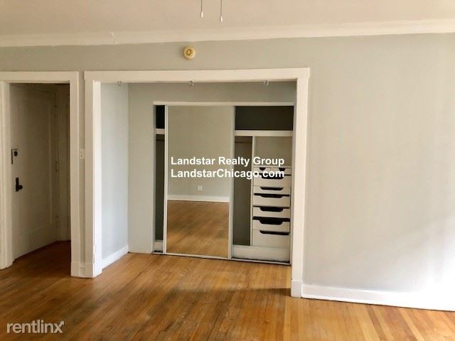 Foto del edificio - 4615 N Lincoln Ave