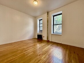 Building Photo - 182 Claremont Ave