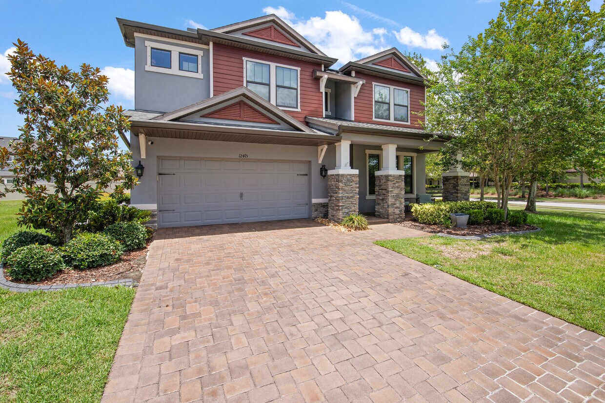 Foto principal - 12415 Hitching St