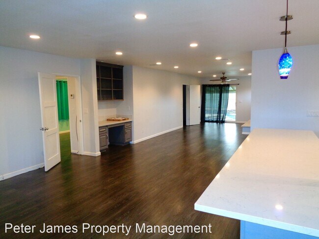 Building Photo - 3 br, 2 bath House - 11439 Pruess Ave