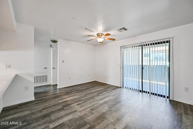 Building Photo - 3065 N 67th Ave