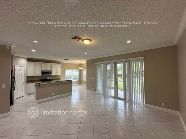 Building Photo - 3733 Old Lighthouse Cir