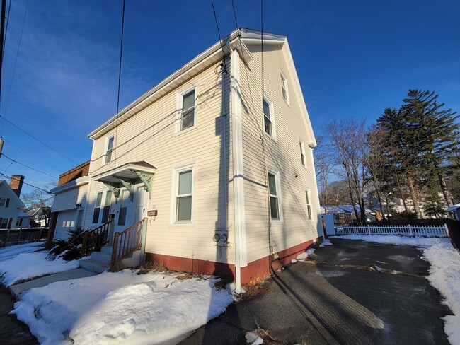 Building Photo - 18-20-20 Payne St