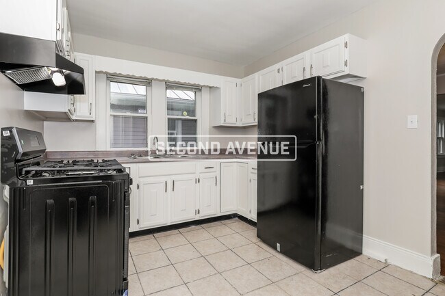 Foto del edificio - 2536 E 17th ST
