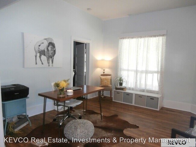Building Photo - 2 br, 1 bath Apartment - 601 Laporte Ave