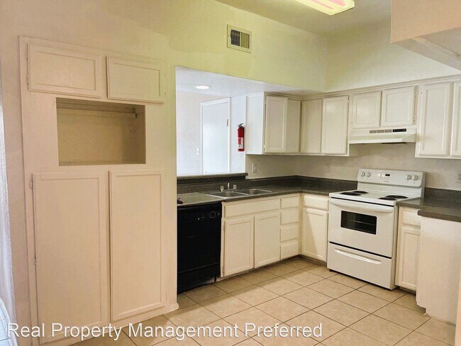 Foto del edificio - 3 br, 2 bath House - 8648 Village of Fondr...