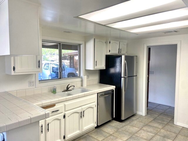 Foto del edificio - 8716 Sage Ct