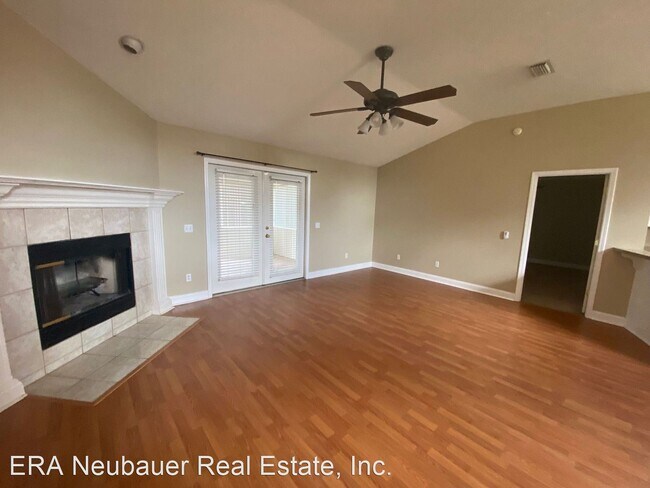 Building Photo - 3 br, 2 bath House - 906 Virginia Avenue