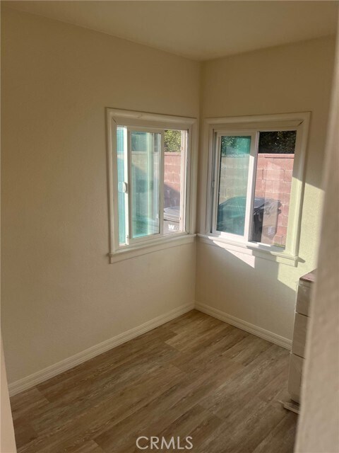 Foto del edificio - 12769 Yorba Ave